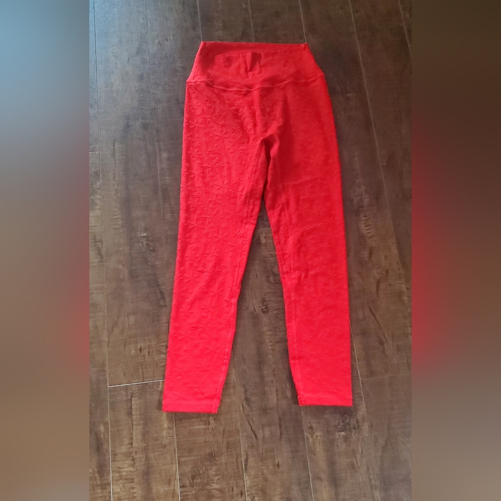 Zyia Active Red Snowflake Hi-Rise Size 6-8 Leggings
